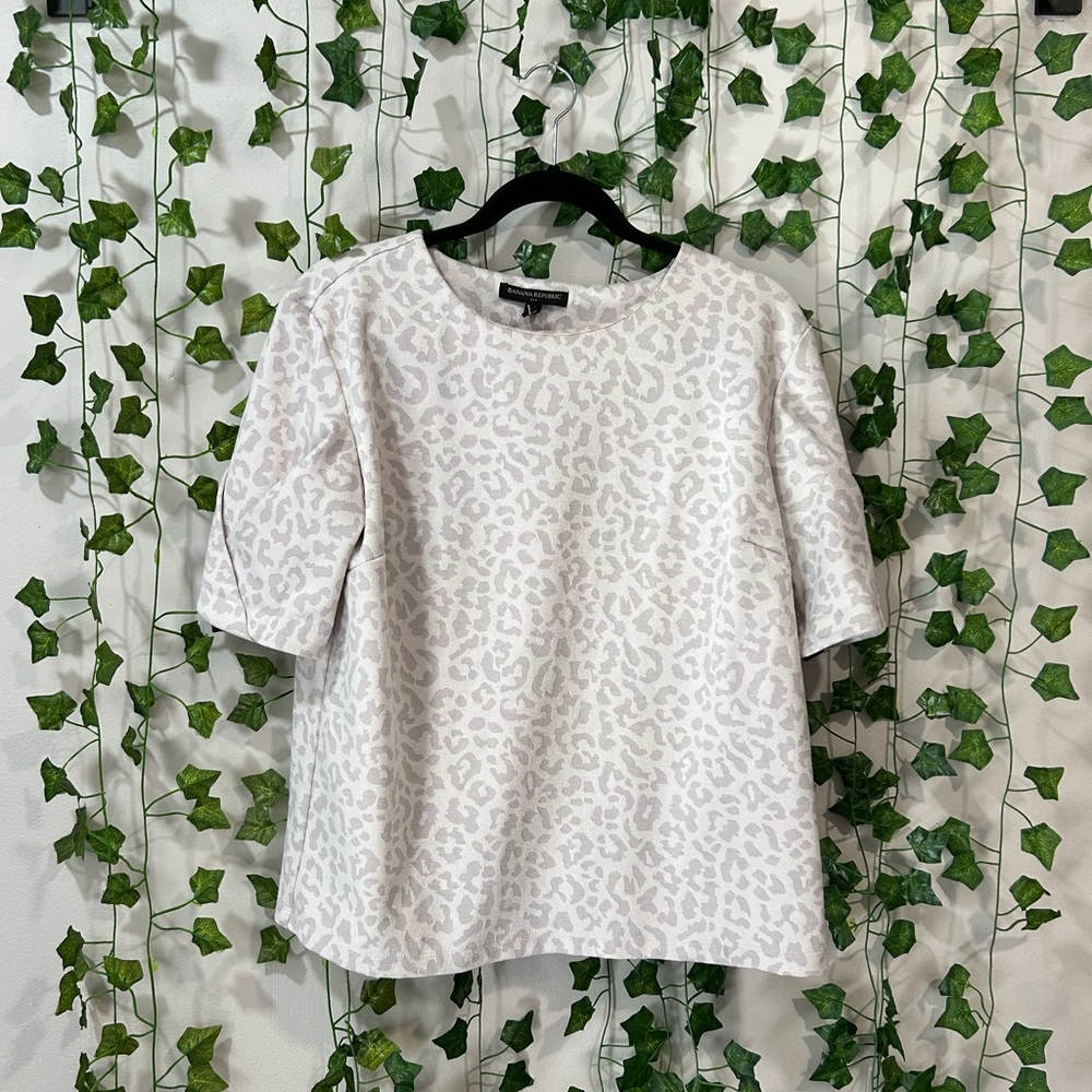 Banana Republic Leopard Print Patterned Top
